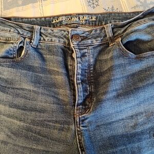 American Eagle Outfitters Women's Straight Leg Blue Jeans